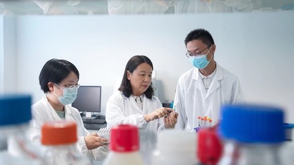 仁會(huì)生物左亞軍帶領(lǐng)團(tuán)隊(duì)研發(fā)誼生泰,實(shí)現(xiàn)中國(guó)糖尿病創(chuàng)新藥零突破
